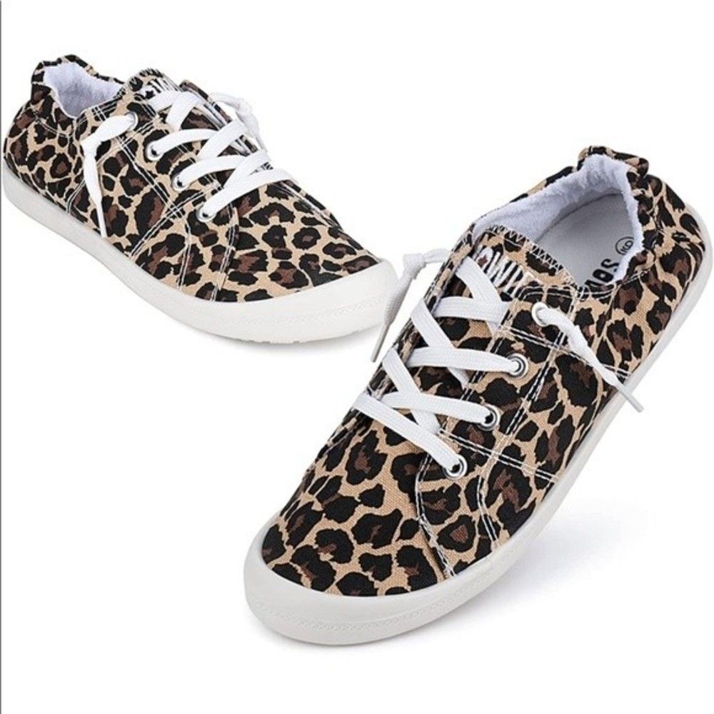 Womens Leopard Print Slip On Canvas Sneakers Size 7